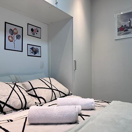 Prime Inn - Studios Coracao Eucaristico เบโลโอรีซอนชี ภายนอก รูปภาพ