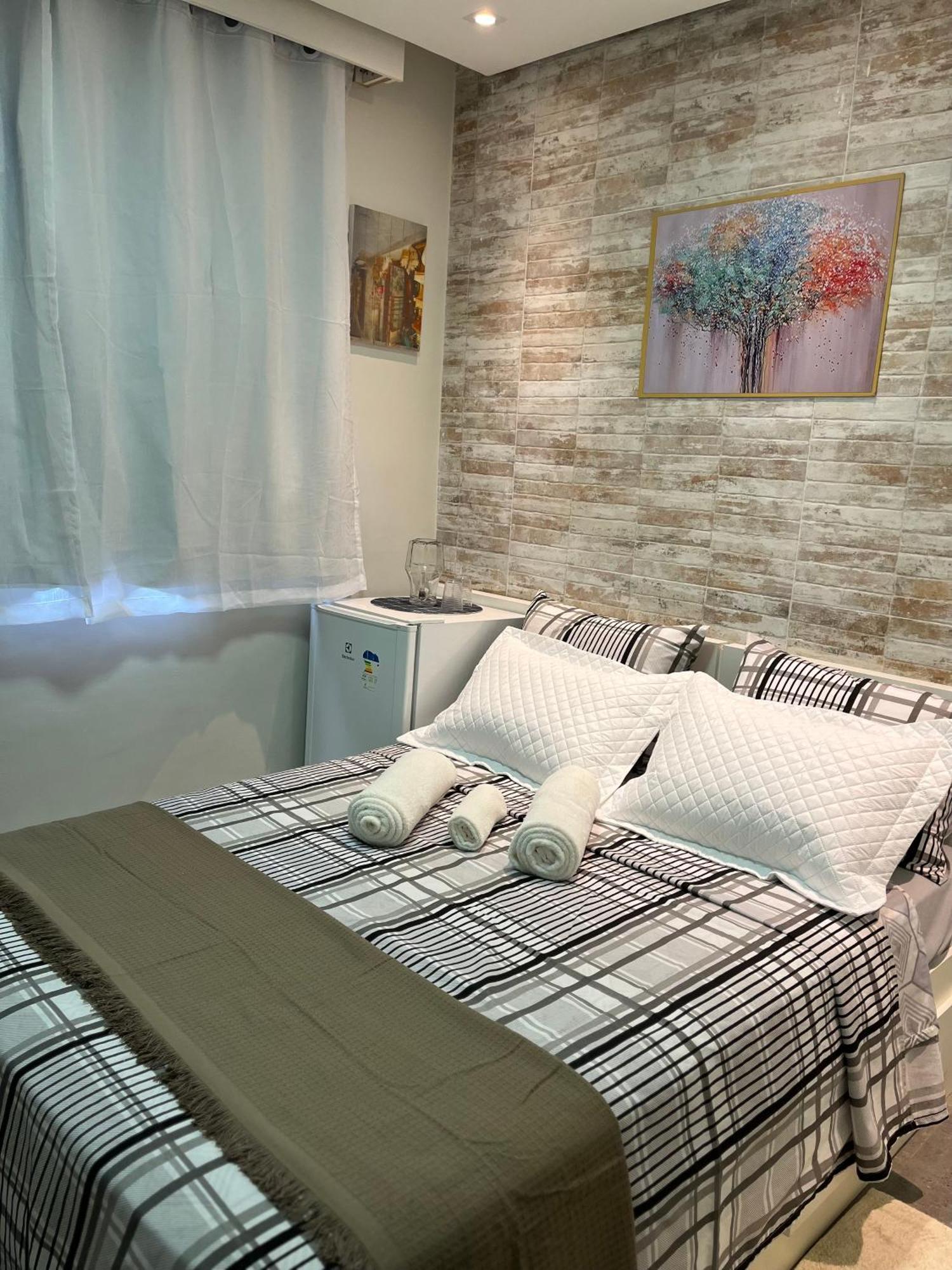 Prime Inn - Studios Coracao Eucaristico เบโลโอรีซอนชี ภายนอก รูปภาพ